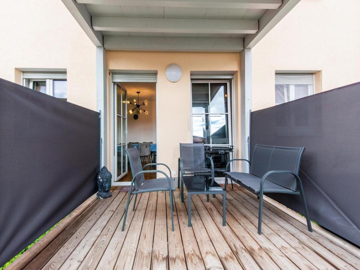 Apartment With Terrace In An Ideal Location Haunsheim Zewnętrze zdjęcie