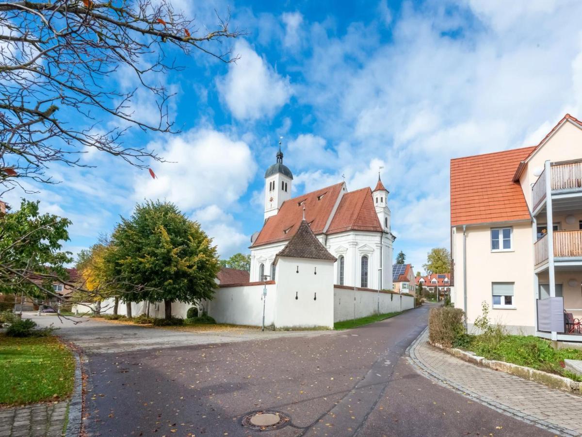 Apartment With Terrace In An Ideal Location Haunsheim Zewnętrze zdjęcie